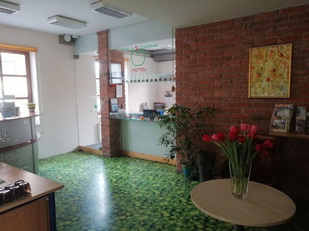 Apple Economy Hotel Kaunas Exterior photo